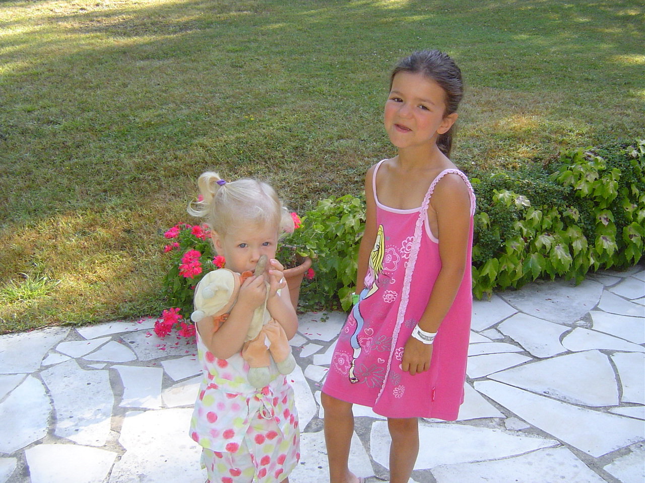 Marion et Zo  Maladarse en juillet 2009