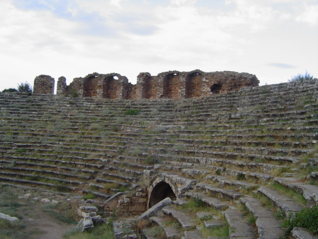 les gradins du l'immense stade